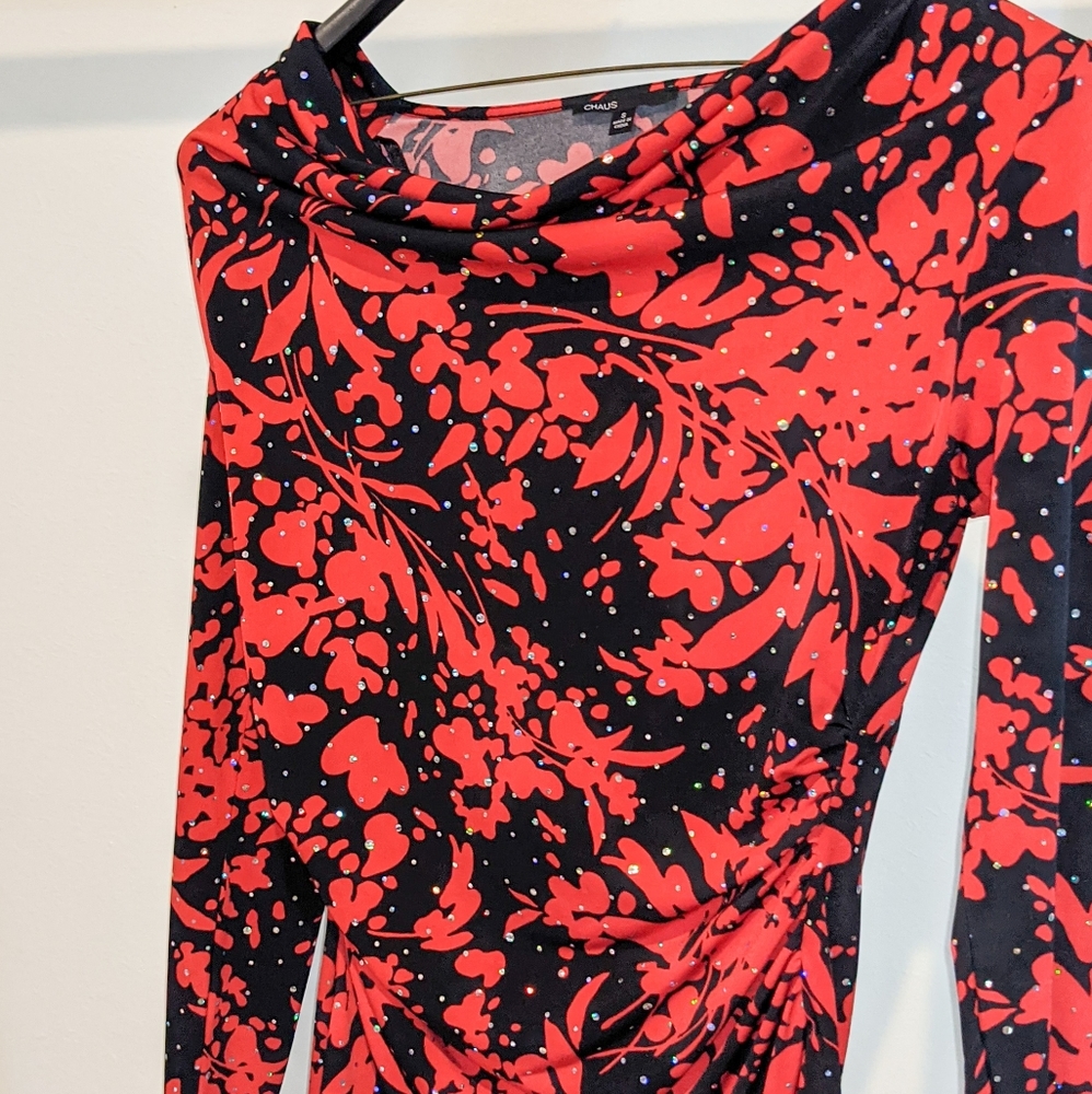 CHAUS RED/BLACK DRESS BLOUSE